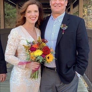 NWT Badgley Mischka Embroidered Belted Gown 6